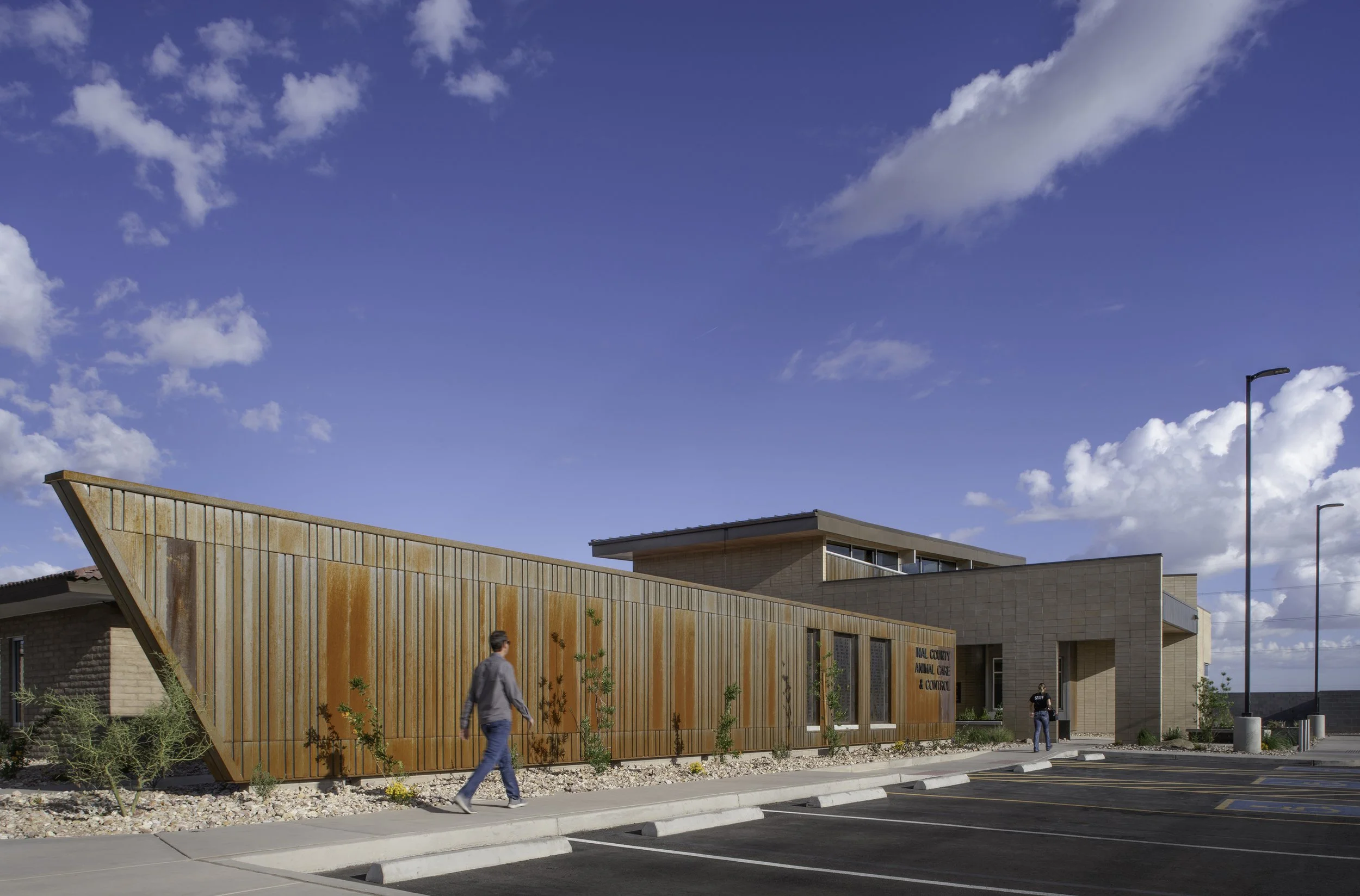 PINAL COUNTY ANIMAL CARE-WINQUIST-04311 - reduced.jpg