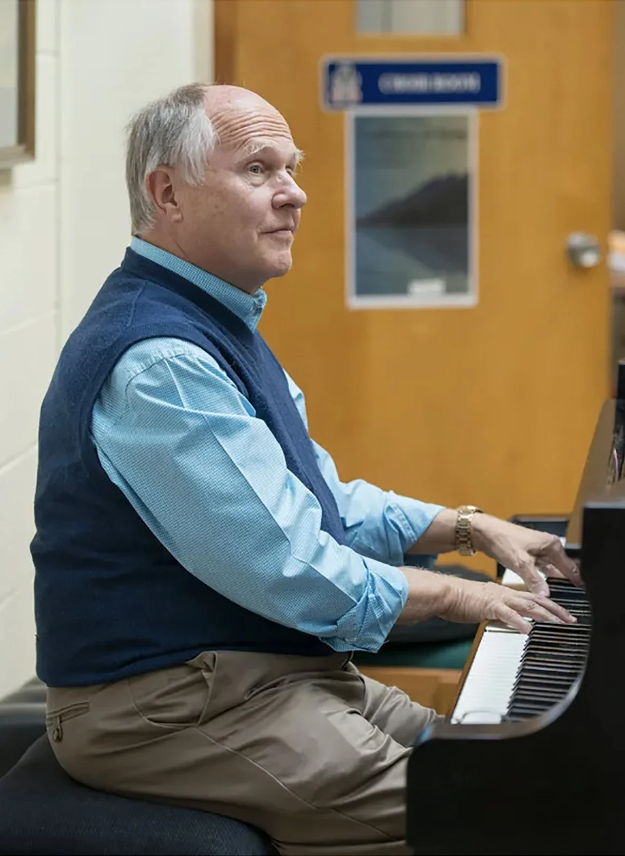 Allen at Piano.jpg