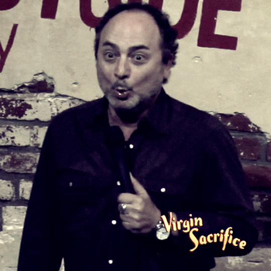 Kevin Pollack ( The Usual Suspects, Mom )