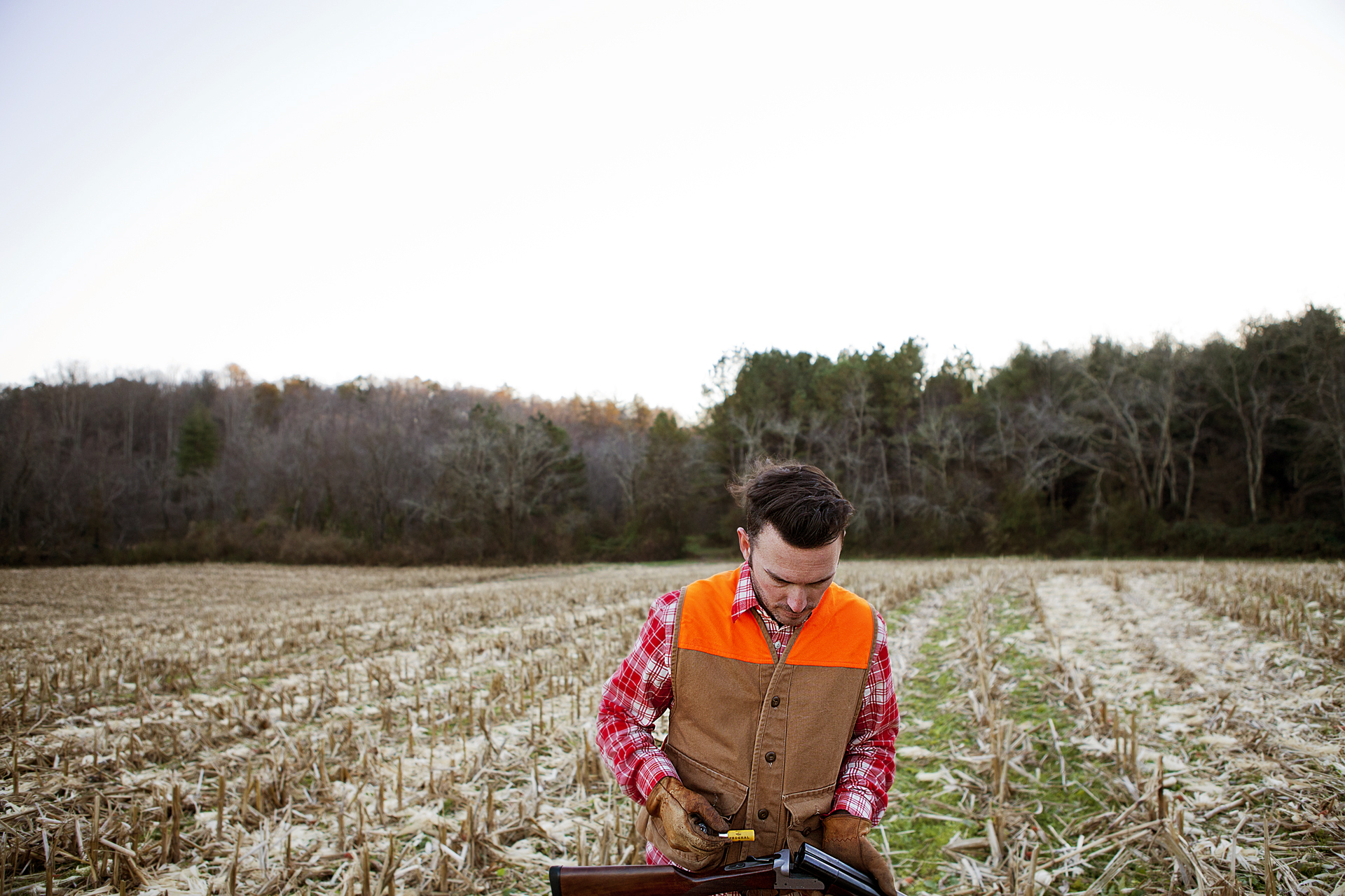 ADV007_Hunting_Mark_cornfield2.jpg