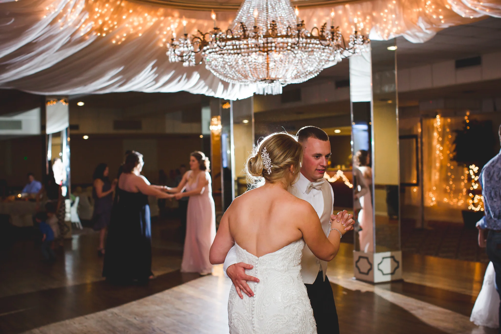 Kourtney + Grant Amarillo First Presbyterian Wedding — Kayla Smith