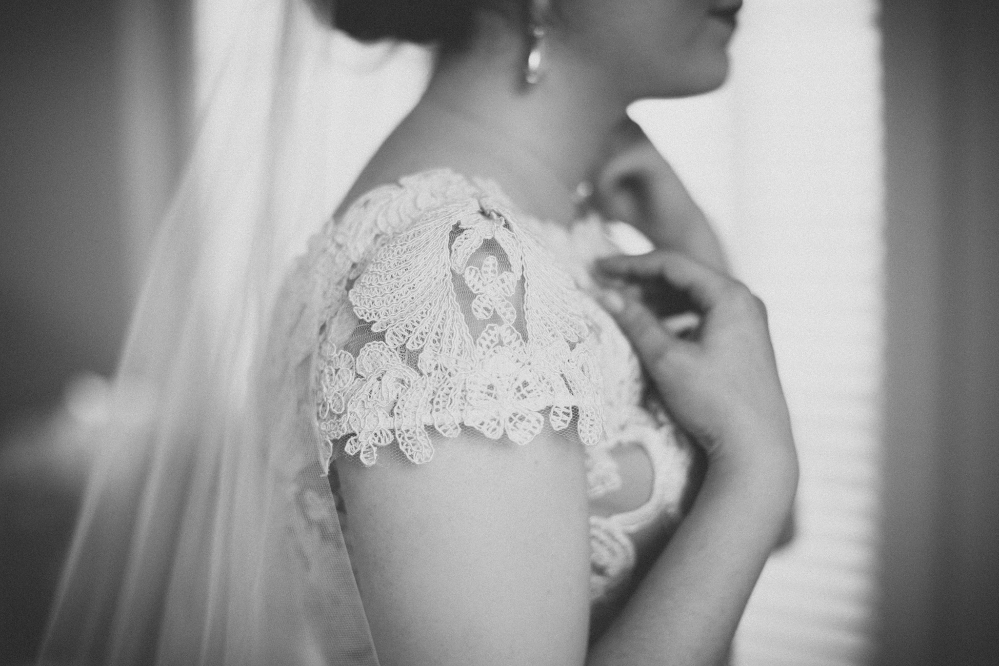 How to ensure that you will get beautiful getting ready photos on your wedding day