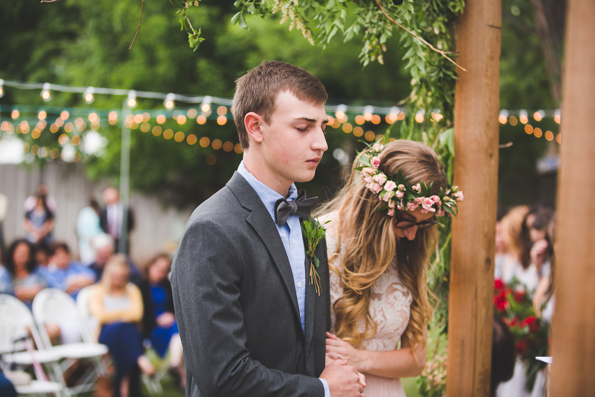 Can you believe a family friend put together all of the floral arrangements for this backyard wedding? 