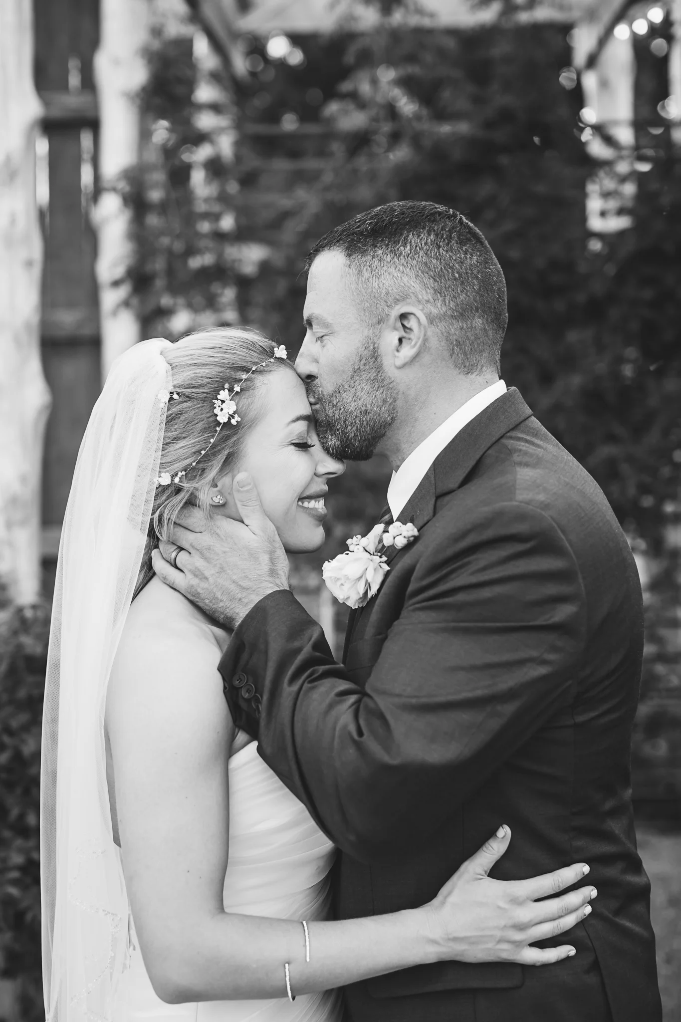 Lauren + Ryan Resplendent Garden Wedding — Kayla Smith Photography