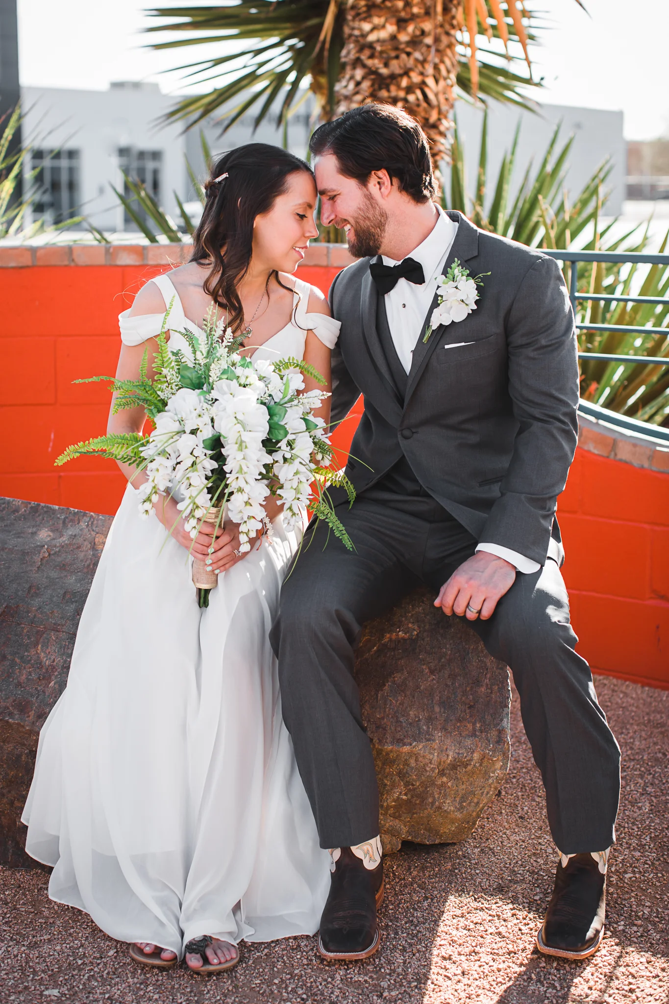My first wedding of the year was one of the most fun and funkiest. 