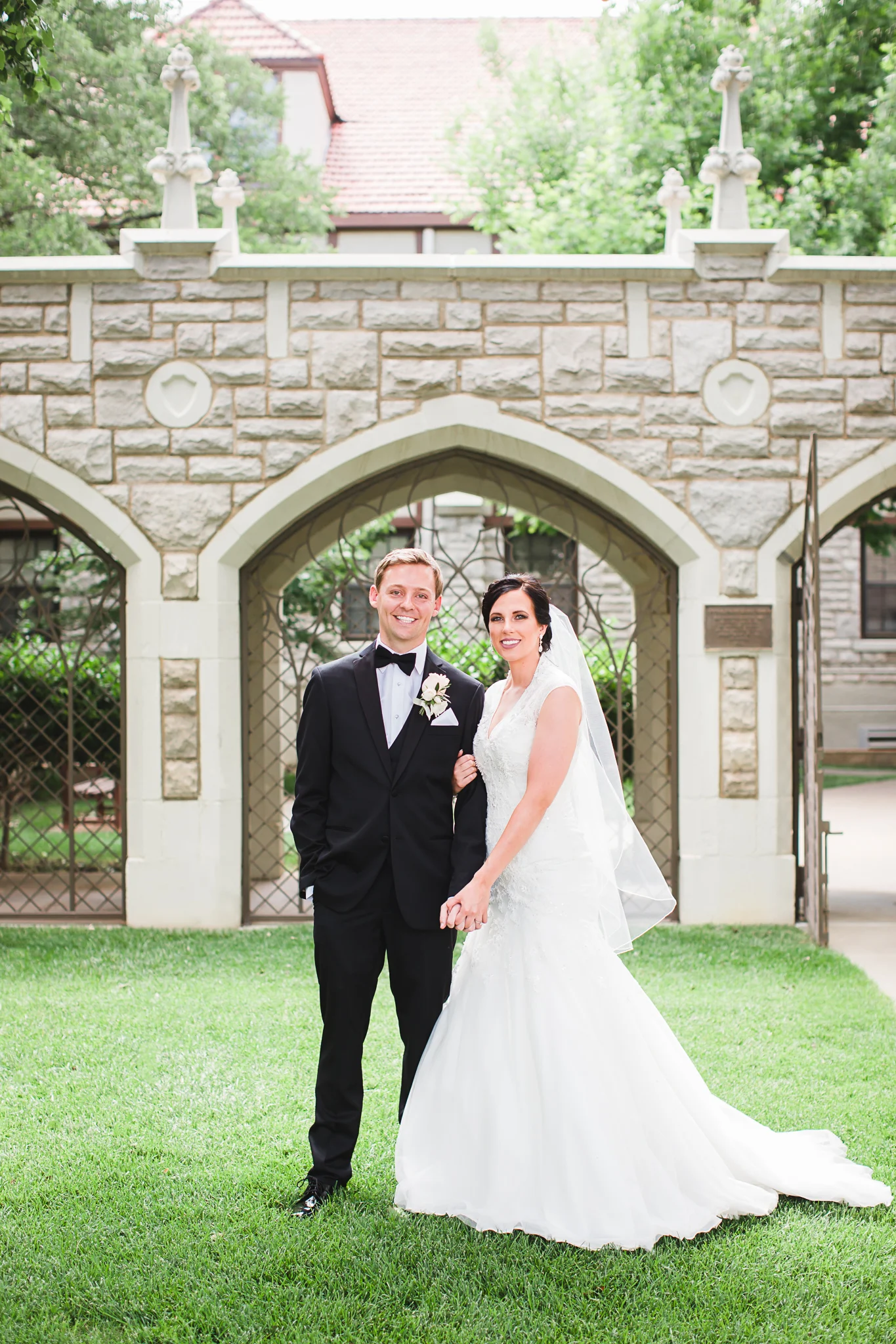 Taryn + Joey | First Presbyterian Church Wedding and Reception at Amarillo Country Club