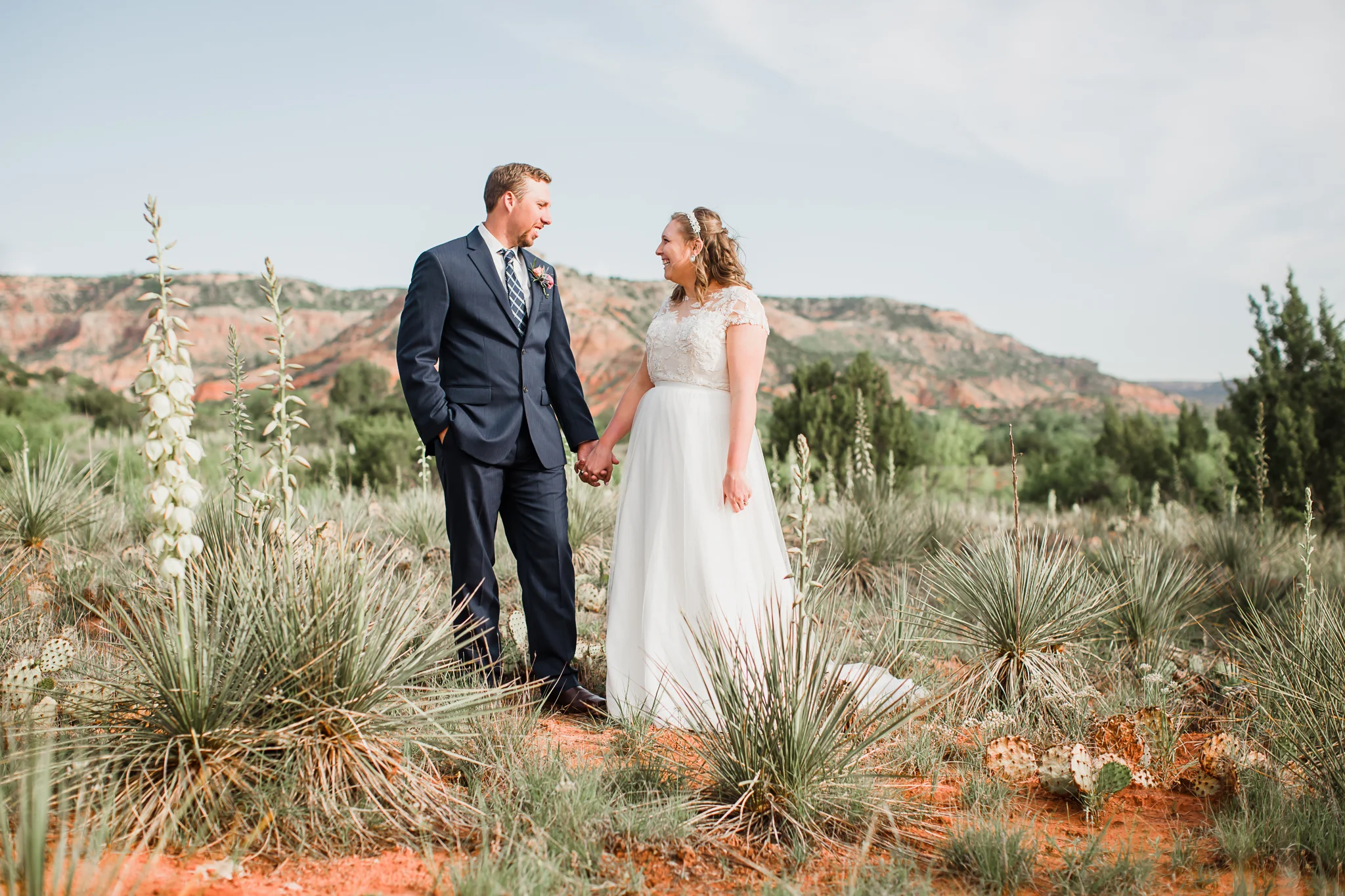 Tony + Lizzie | Sunrise Wedding in Palo Duro Canyon