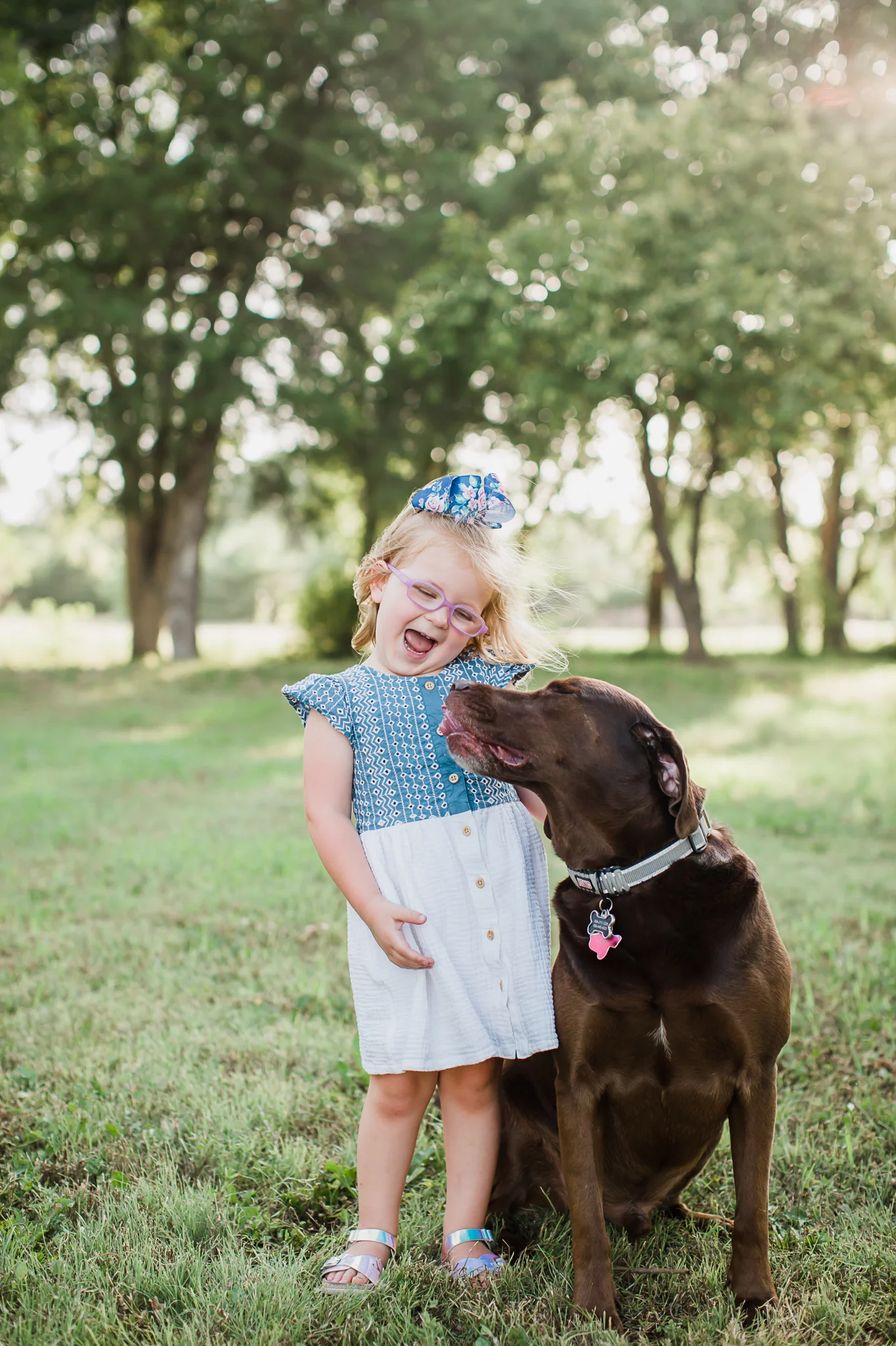 The Forrest Family | Lighthearted Summertime Family Photos in Canyon