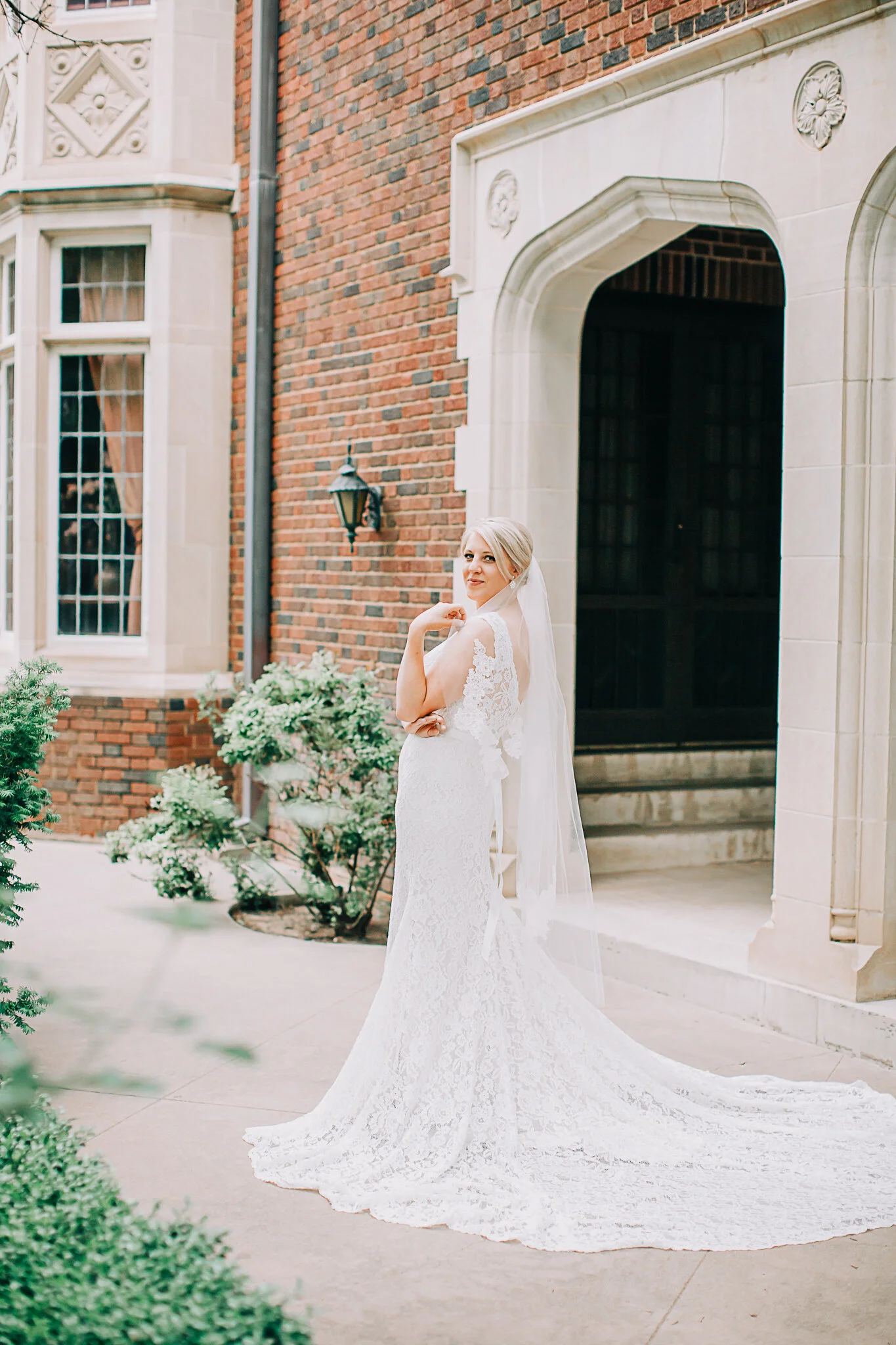 Jayla Bridal Photos-6.jpg