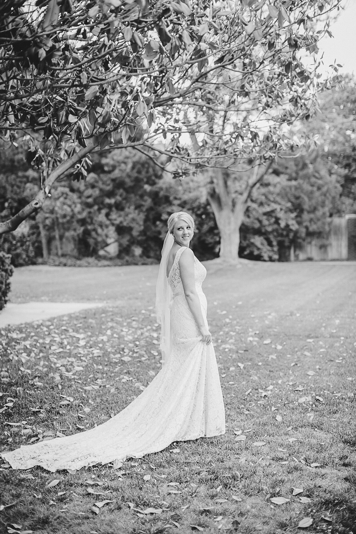 Jayla Bridal Photos-12.jpg