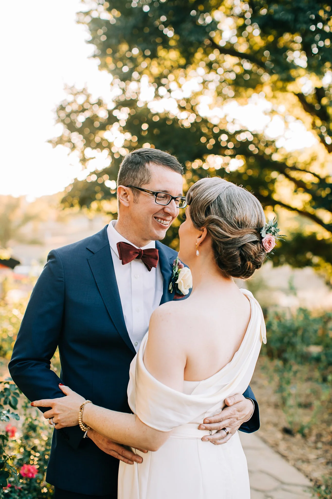 Walter + Shannon | Colorful &amp; Charming Wedding at The Amarillo Botanical Gardens