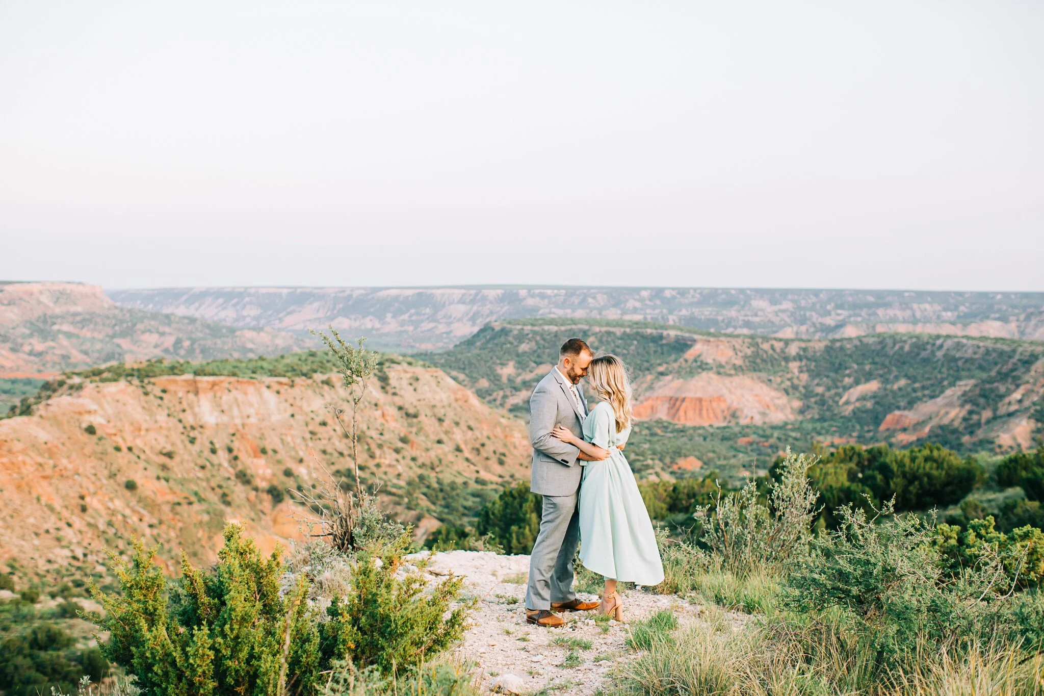 Kayla Smith Photography's Engagement Session Style Guide