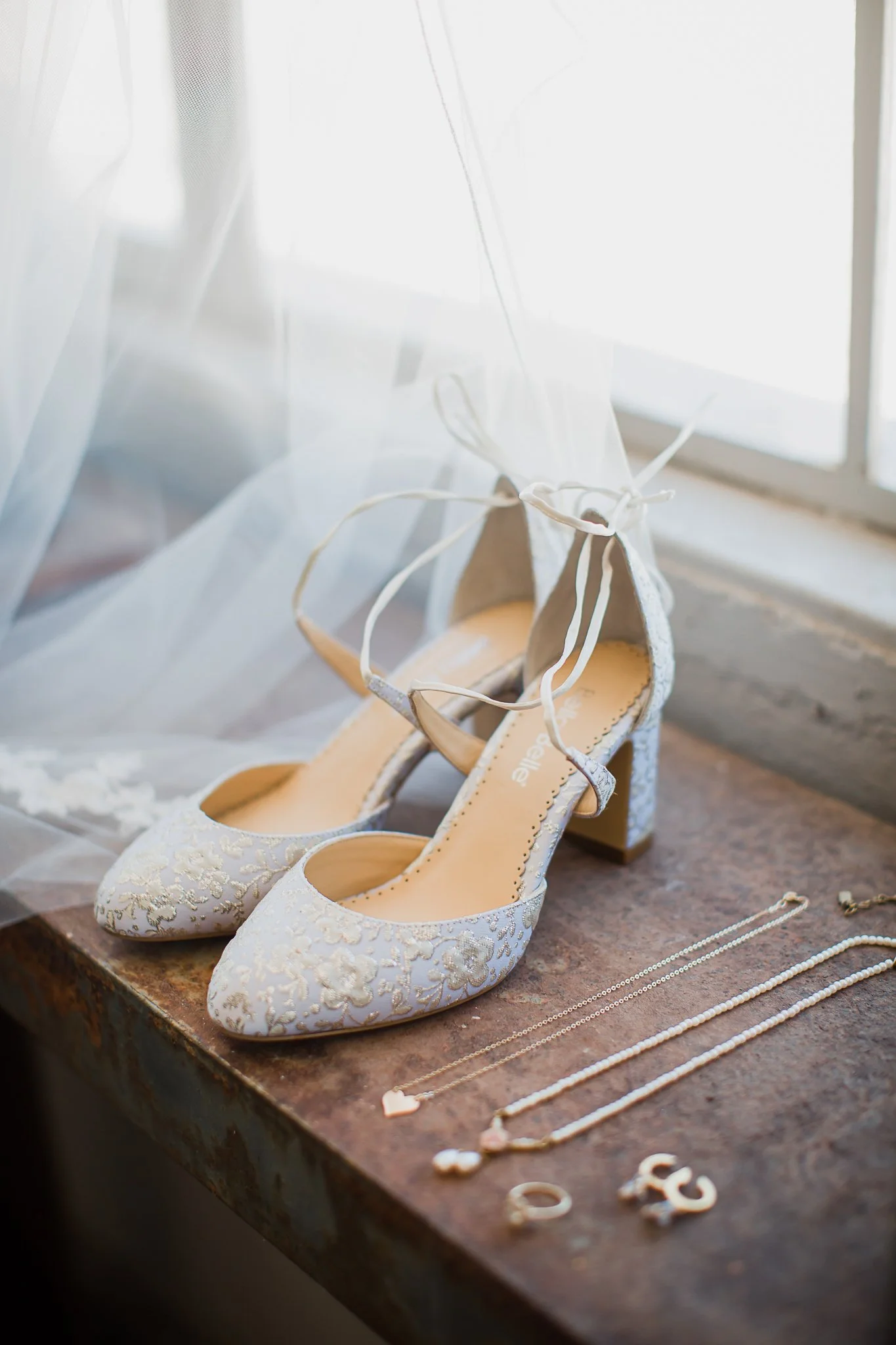 kitalou-gin-wedding-3.jpg
