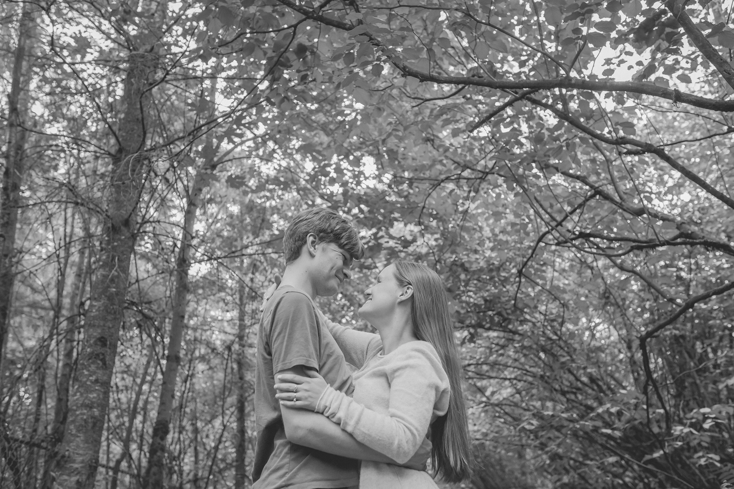 Dayna and Dylan - BW (51 of 187).jpg