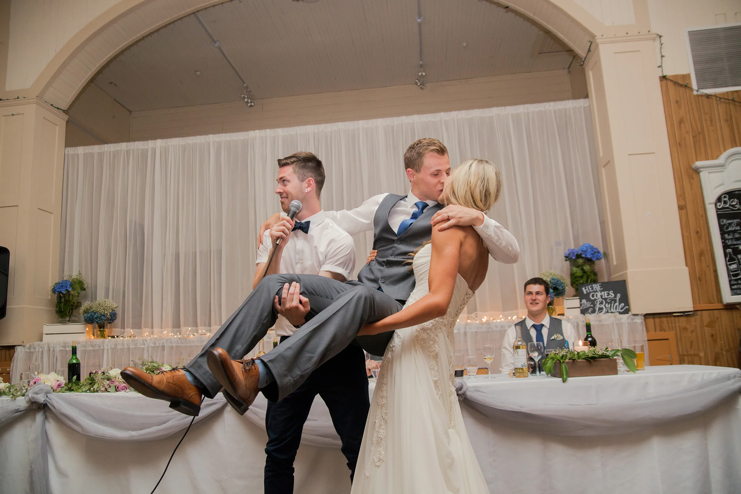 Jon and Dani - Warm Tone (611 of 995).jpg