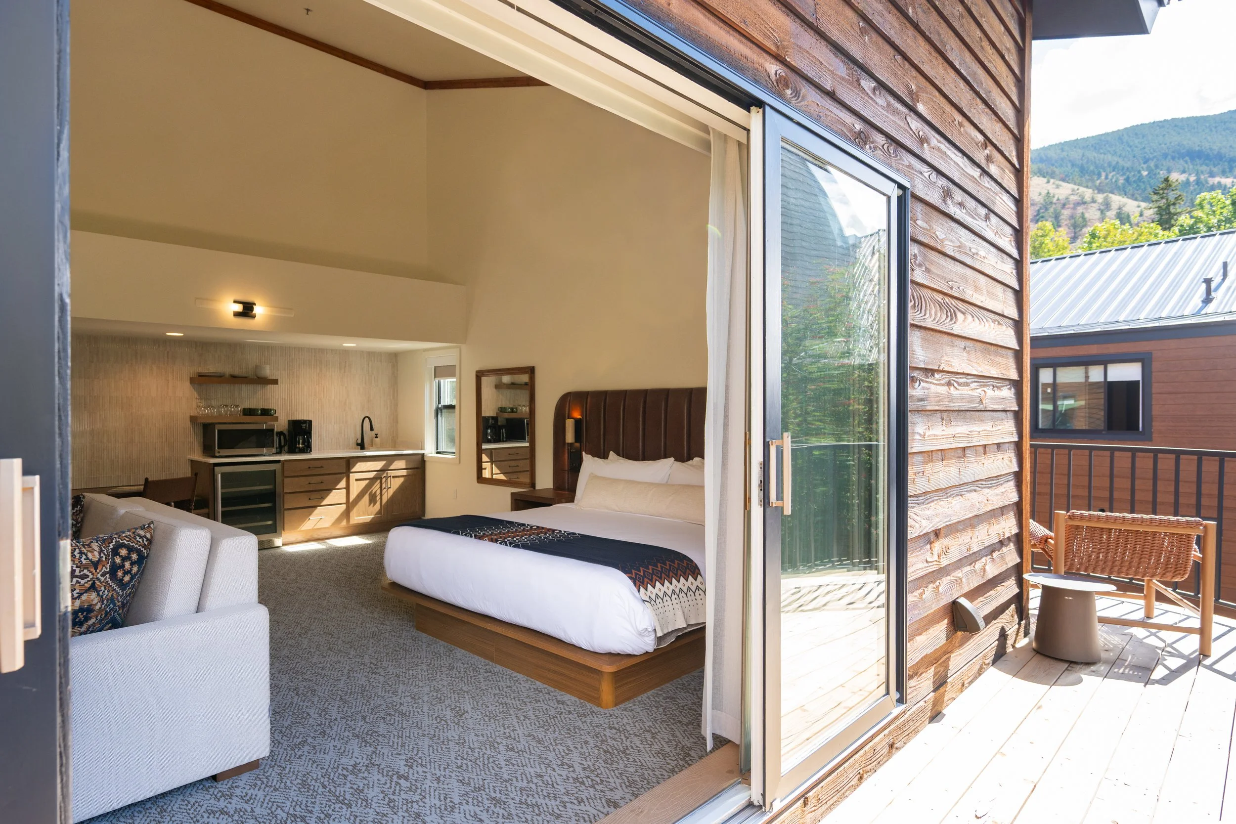 CH_Rock Creek Resort_2025_Rooms-95.jpg