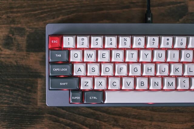 ❌ T H U R S D A Y ❌

New keyboard build. RAMA M60-A SEQ2 in Moon Stealth w/ T1 switches and SA Honeywell keycaps.

I was honestly skeptical about @ramaworks
Keyboards because of the premium price, but after getting this board and building it, I will 