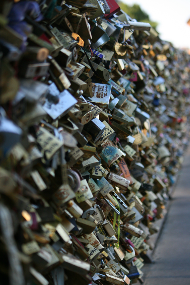 Lots_of_Locks.png