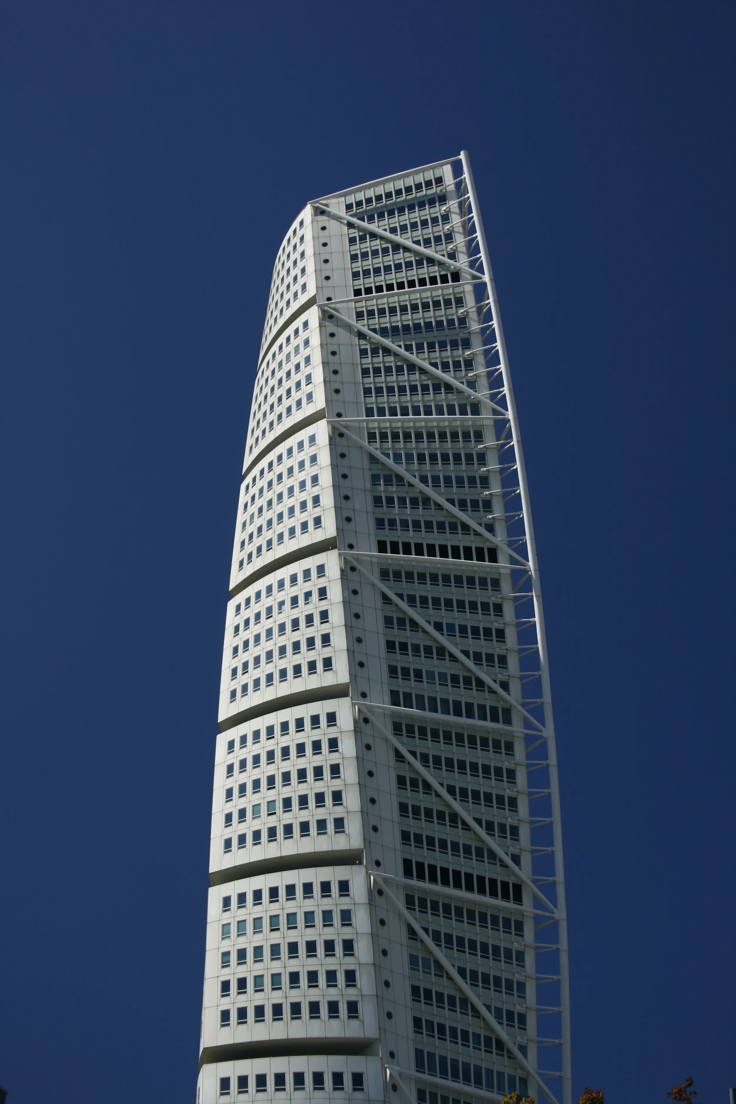 Twisting torso Santiago Calatrava (Copy)