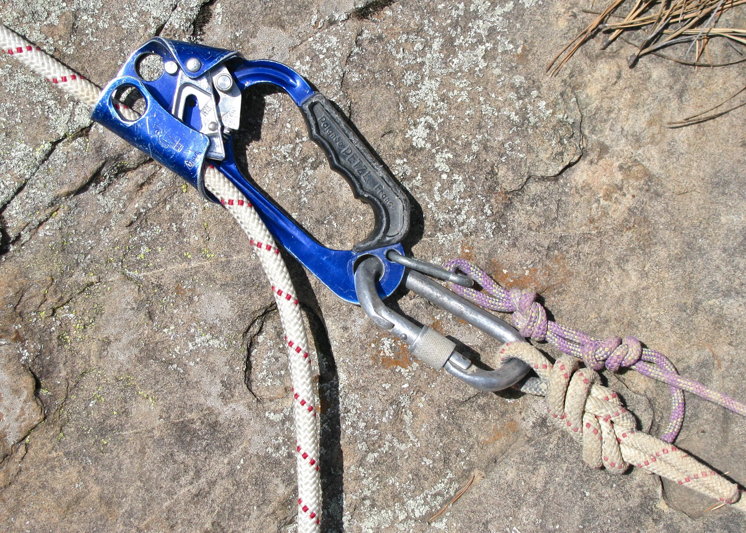 Hand ascender (safety)