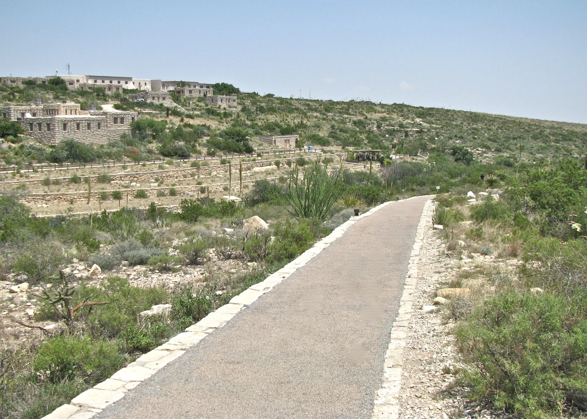 Trail to Natural Entrance