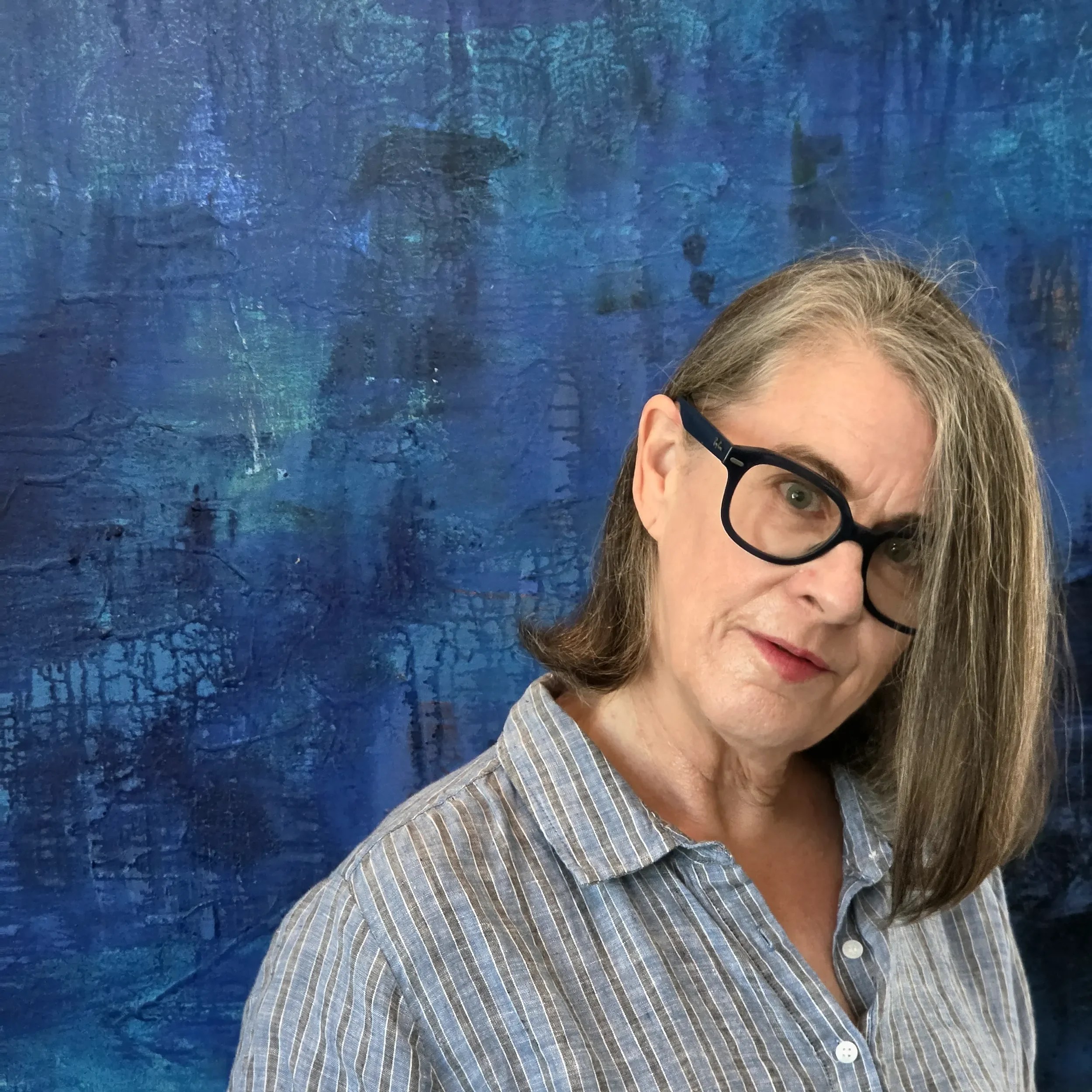 Studio portrait of contemporary abstract and textile artist Carlyn Clark.