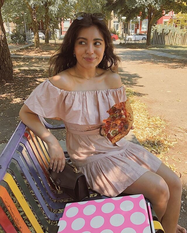 pepperoni pizza picnic in the park 🍕(say that three times fast!)