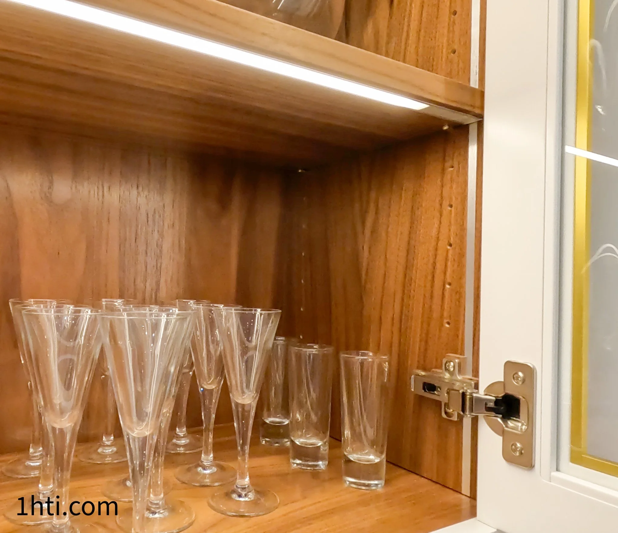 The End of Dark Shelves: Adjustable Lighting Shelves