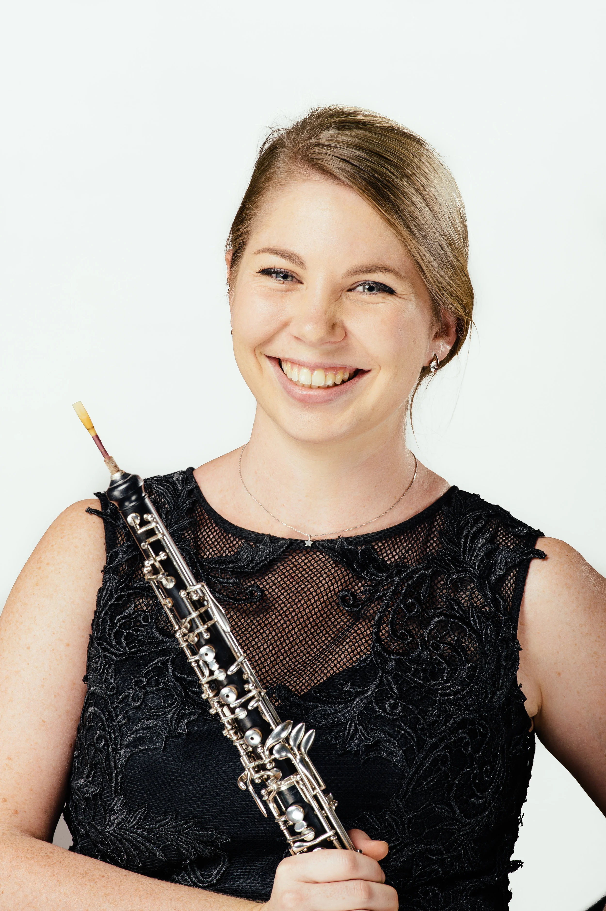Nicola Bell - oboe