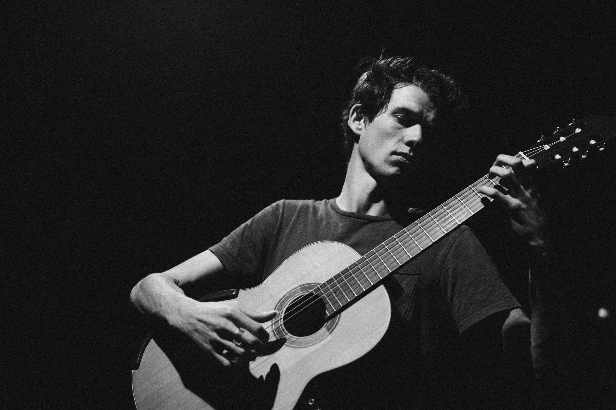 Callum Henshaw, classical guitar