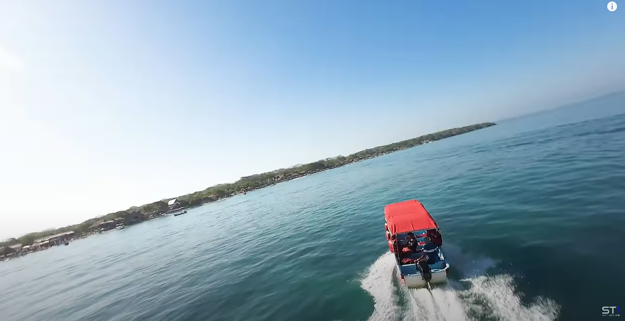 Embark on an Exhilarating FPV Drone Adventure Through Cartagena, Guatape, and Beyond!