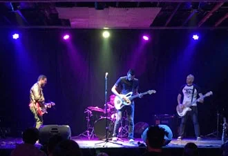 Live Music: Vintage Wave Sunday