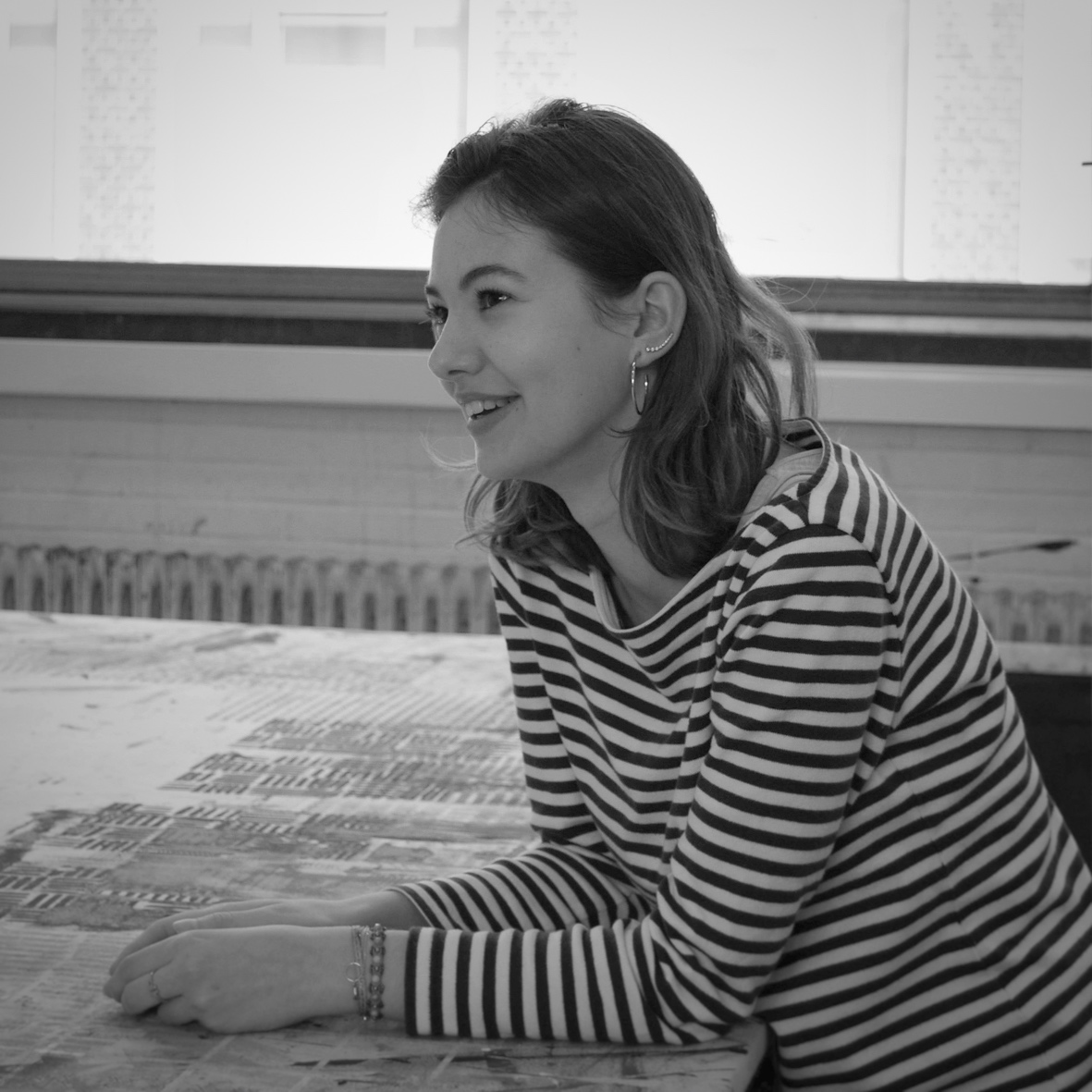 Albane Ceyrat Intern in 2018, Ecole Nationale Supérieure des Beaux Arts de Lyon, France Focussed on developing patterns for wallpaper, thinking about new conceptual furniture design, colour research and weaving samples. Learned a lot about how a raw idea in a notebook can transform into a designproduct. Loved every day of my internship by starting the day with a ferry ride and biking to the studio. On Focus Friday, we discussed about being an entrepreneur and I discovered new inspiring places in Amsterdam. Nikkie proved me that creation rhymes with meaning, that's why I am currently aspiring to develop my master project around conservation and the story behind textile, from its conception to its conservation. Instagram @albaneceyrat
