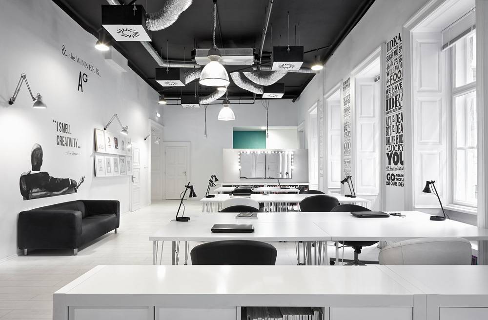 VIL1_interior001.jpg