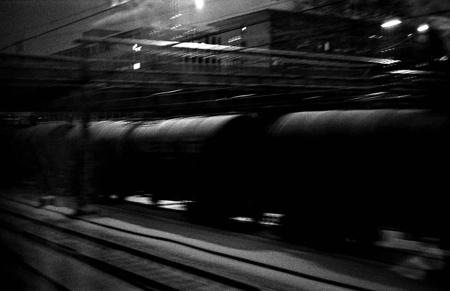 Train, de nuit.