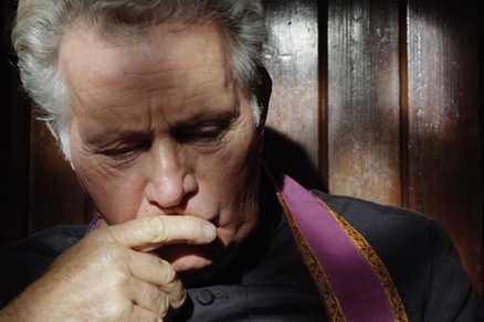 Stella Days / Dir: Thaddeus O' Sullivan