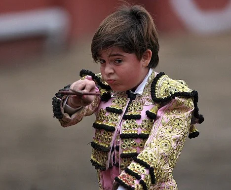 Little Matador / Dir: Sandra Jordan and Gabriel Range