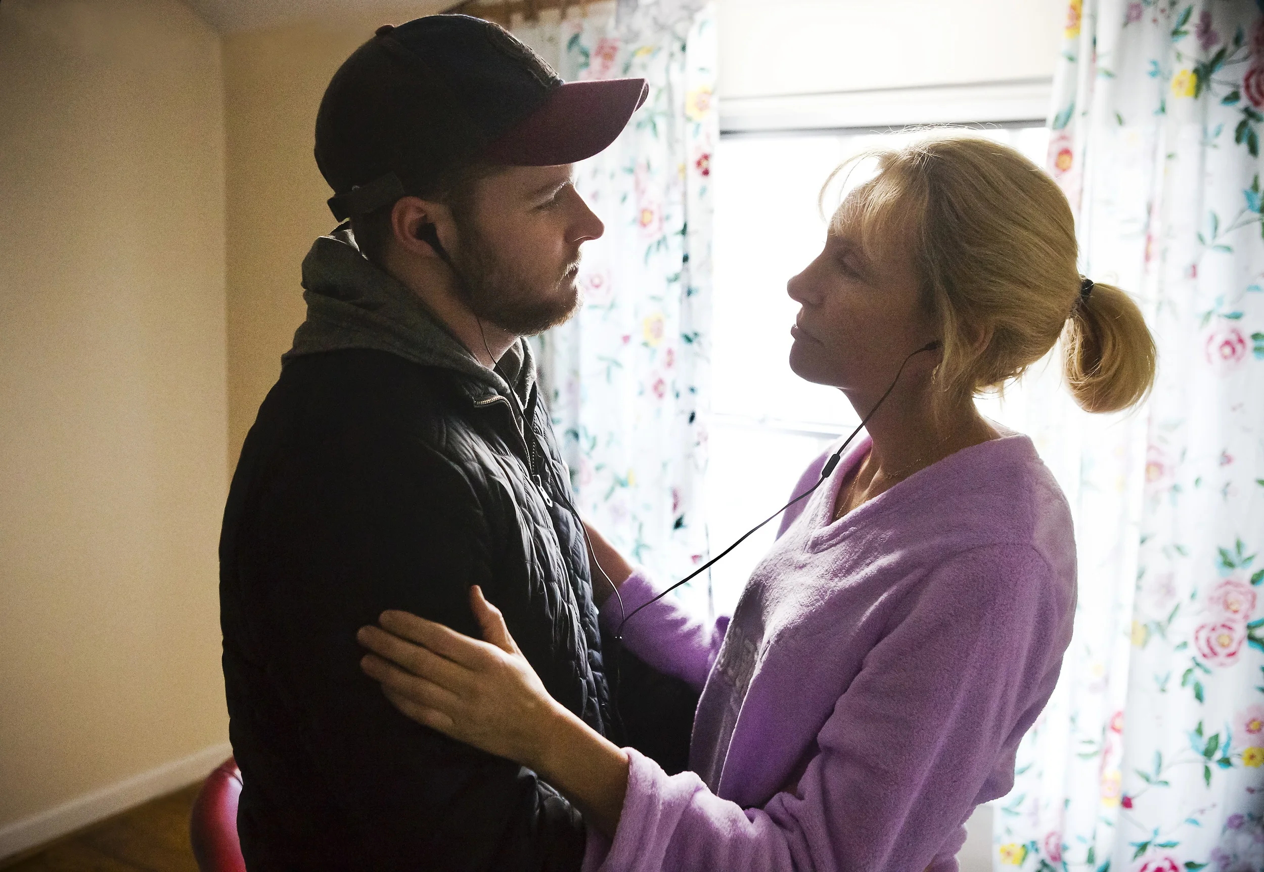 Glassland / Dir: Gerard Barrett