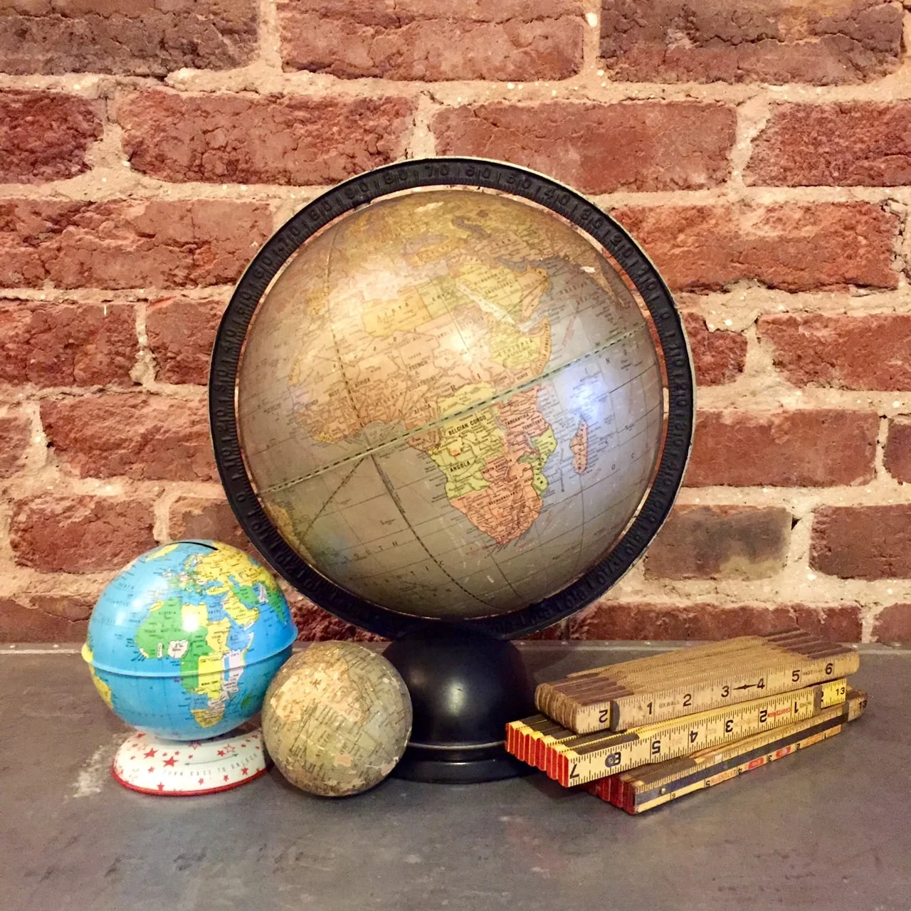 9" Cram's Silver Oceans Globe