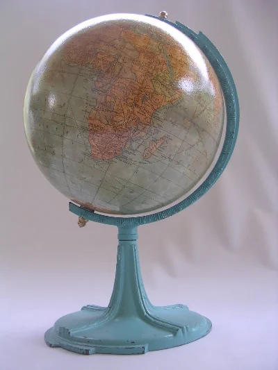 9_inch_Hammonds_metal_orb_Deco_1926.jpg