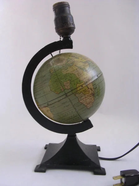 J_Chein_40s_lamp_novelty.jpg
