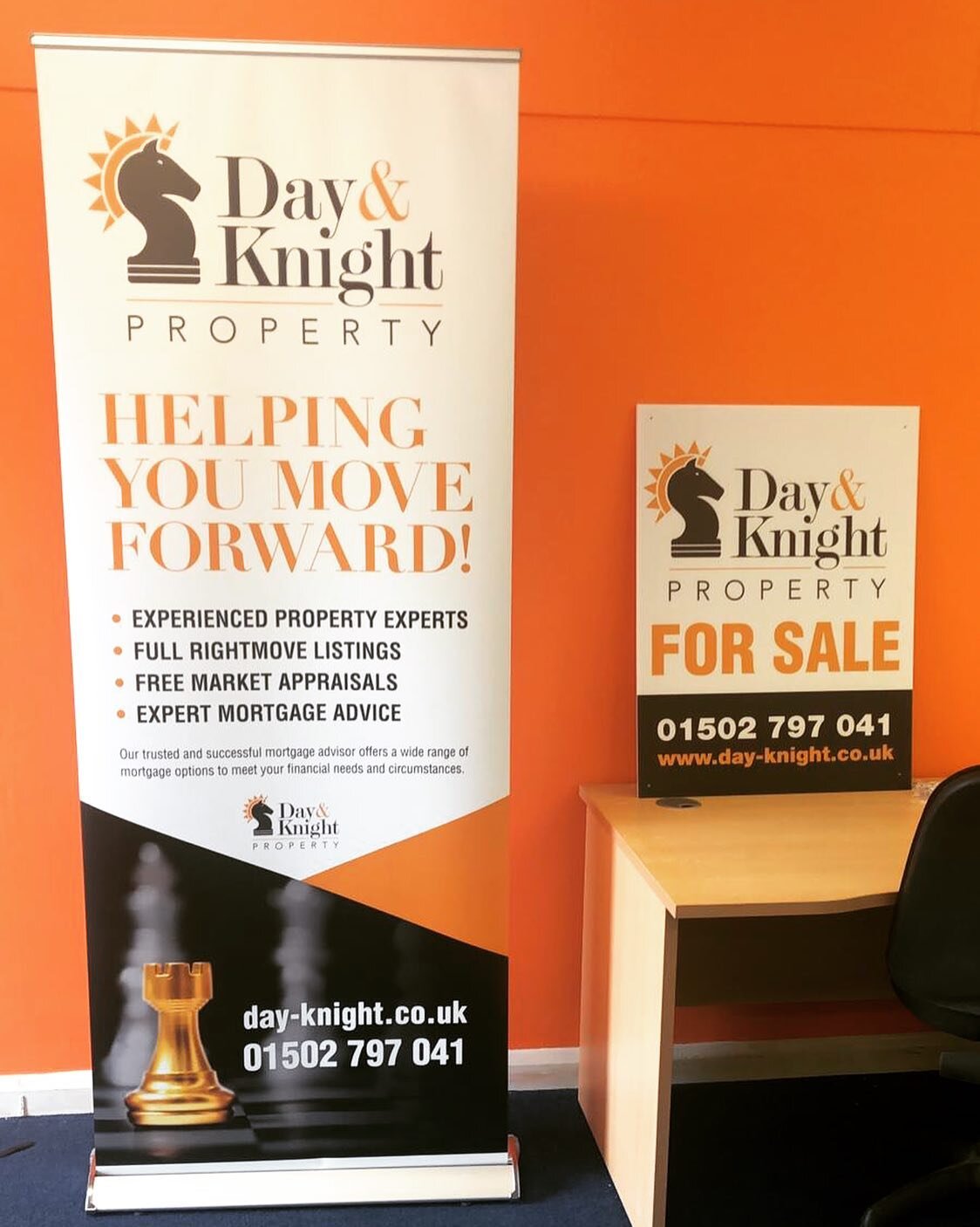 Couple of bits designed for @dayandknightproperty 
Estate agents in lowestoft with expert mortgage advice from @day_knight_financial_services 

#design #graphicdesign #graphicdesigner #brandingidentity #banner #photoshop #indesign #illustrator #adobe