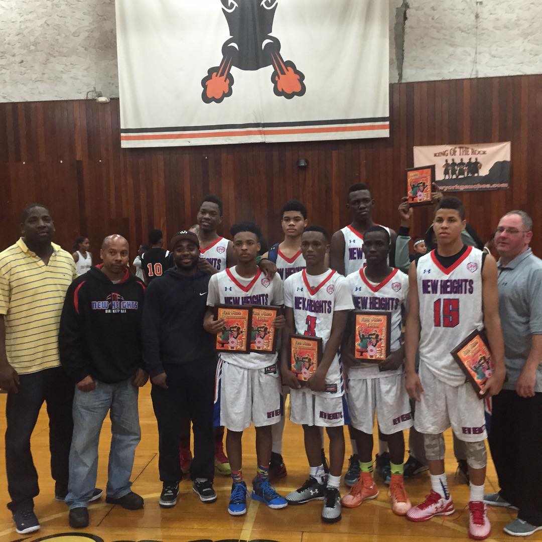 Coach Oz Cross & 16U champs.