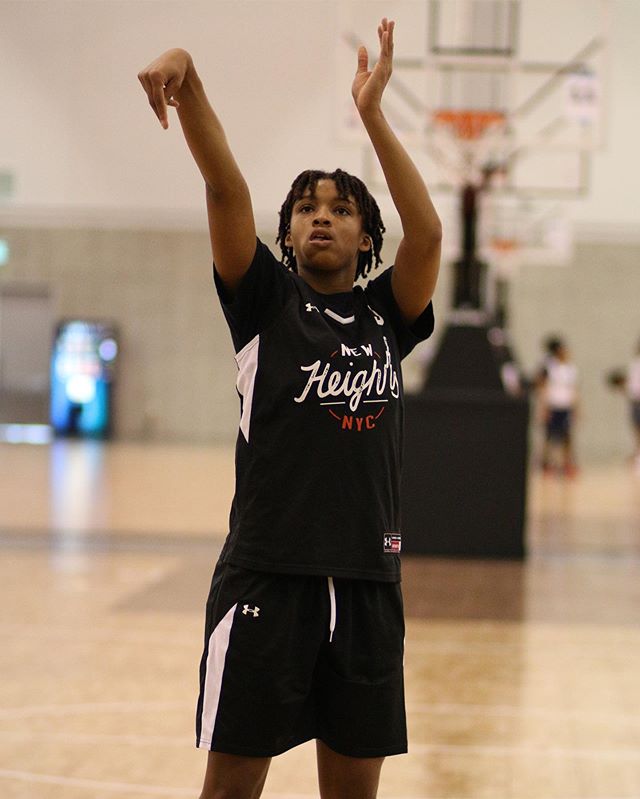 Let’s all congratulate #NHalum Hevynne Bristow for being award the Winter 2018-19 PSAL Wingate Award!
•
The PSAL Wingate Award is given to one male & female student-athlete in each sport. Bristow will be joining @providencewbb in the Fall.
•
#NewHeightsNYC