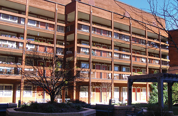 Clinton Manor