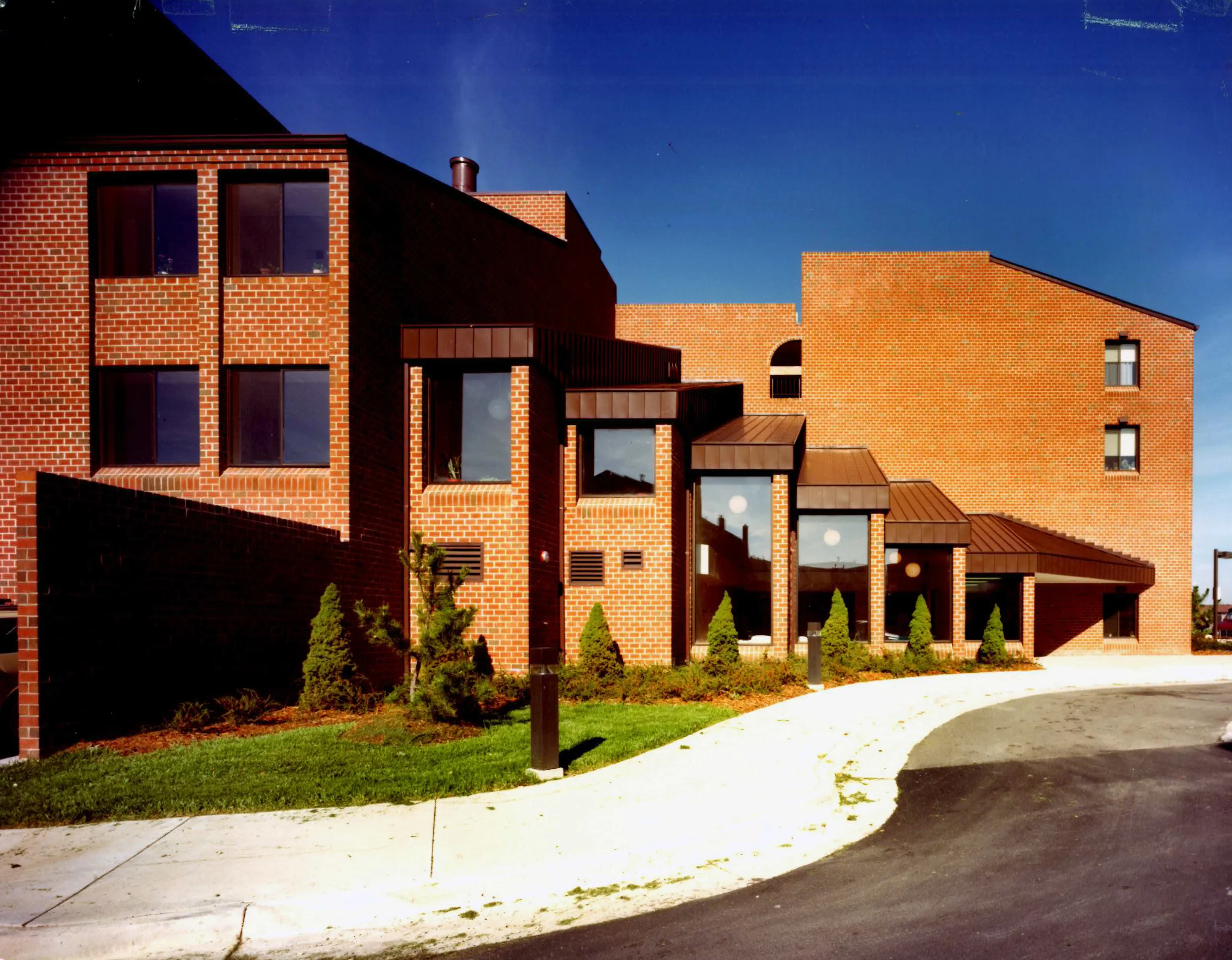 Mt. Vernon House Apartments in Alexandria, VA