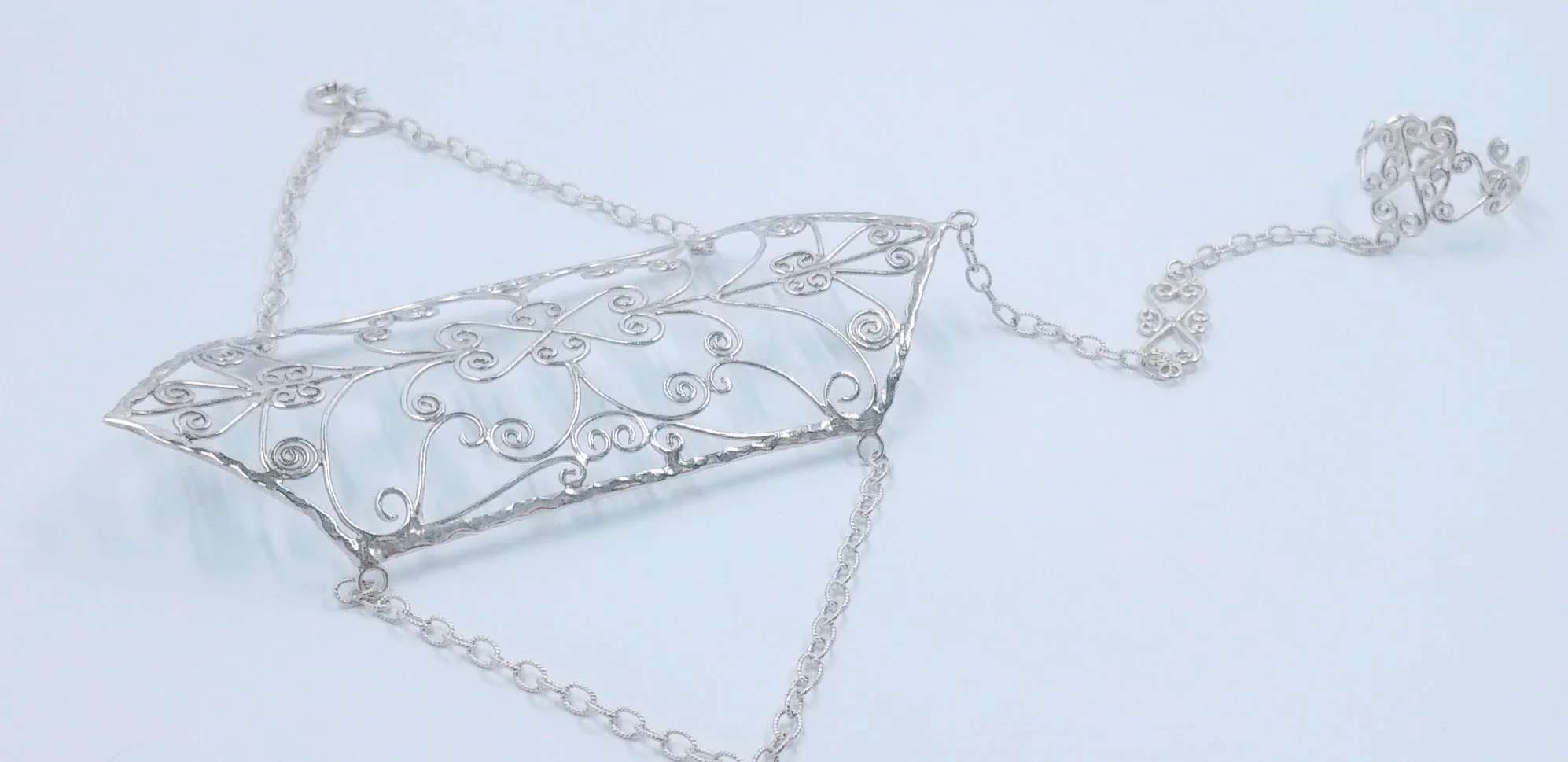 Joined ring and bracelet in silver wire - BUY