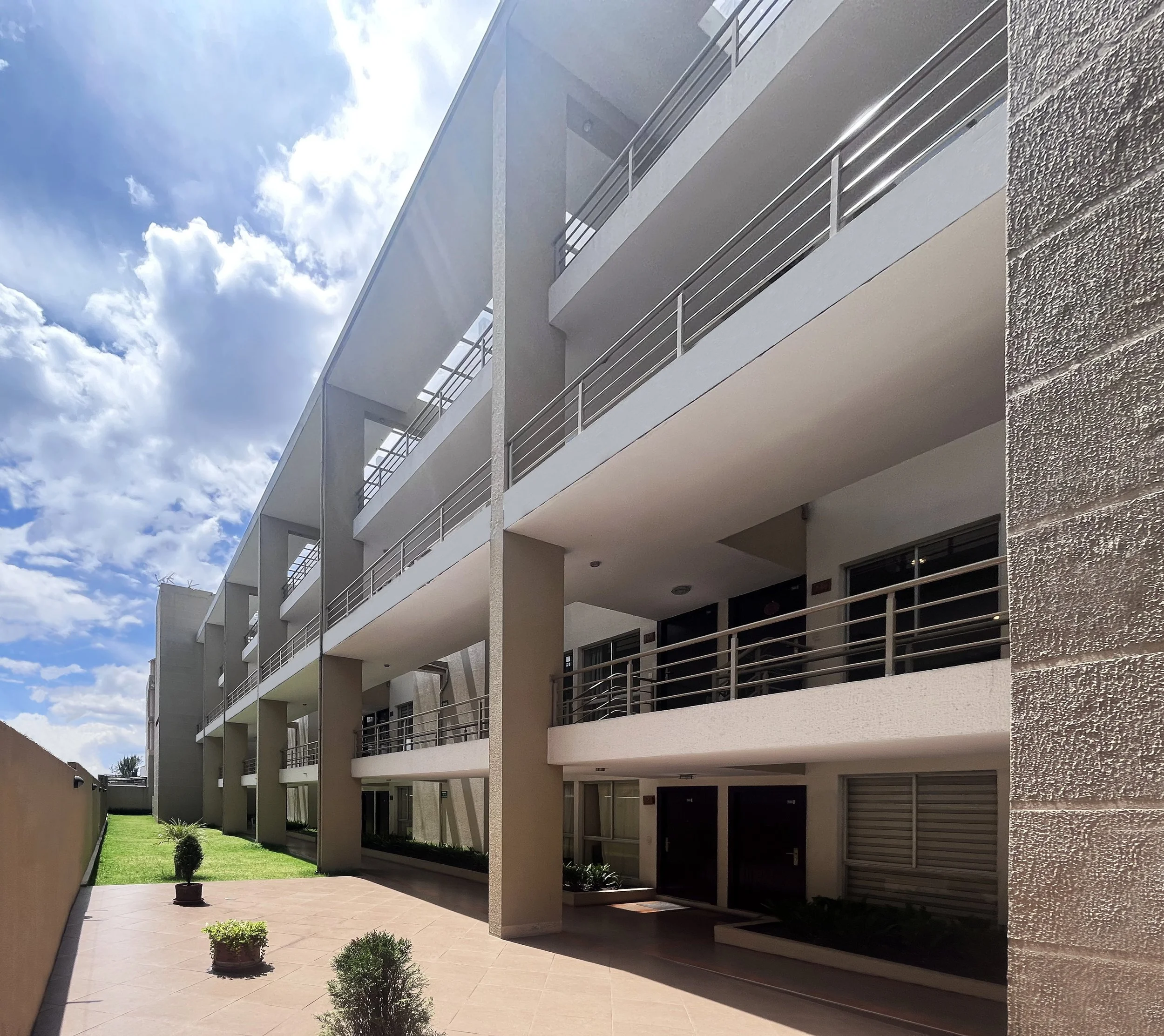 FACHADA PRINCIPAL