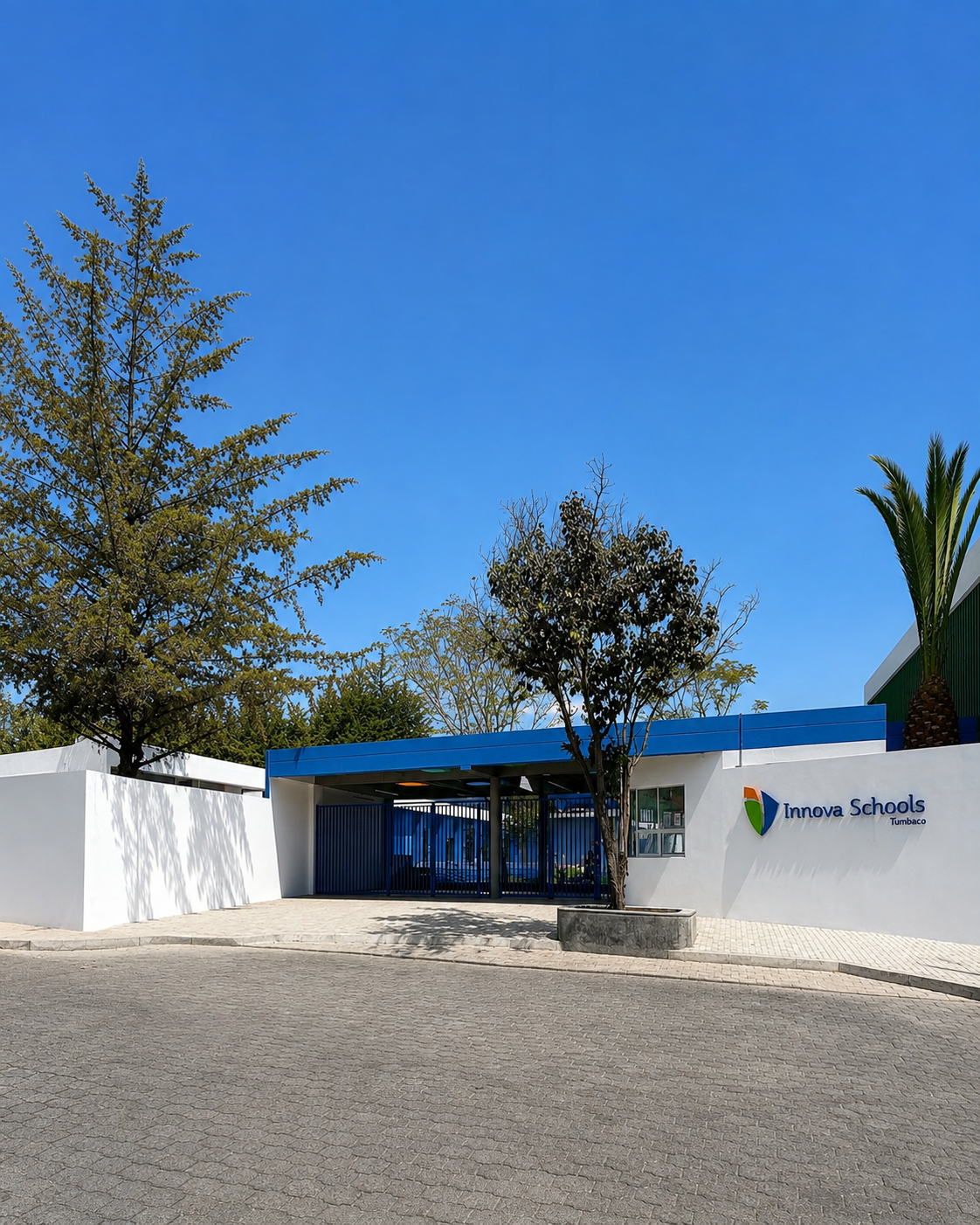 VISTA ACCESO PRINCIPAL AL COLEGIO
