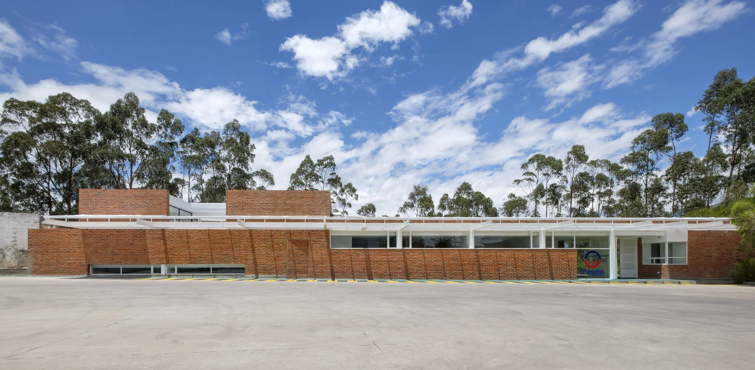 FACHADA PRINCIPAL